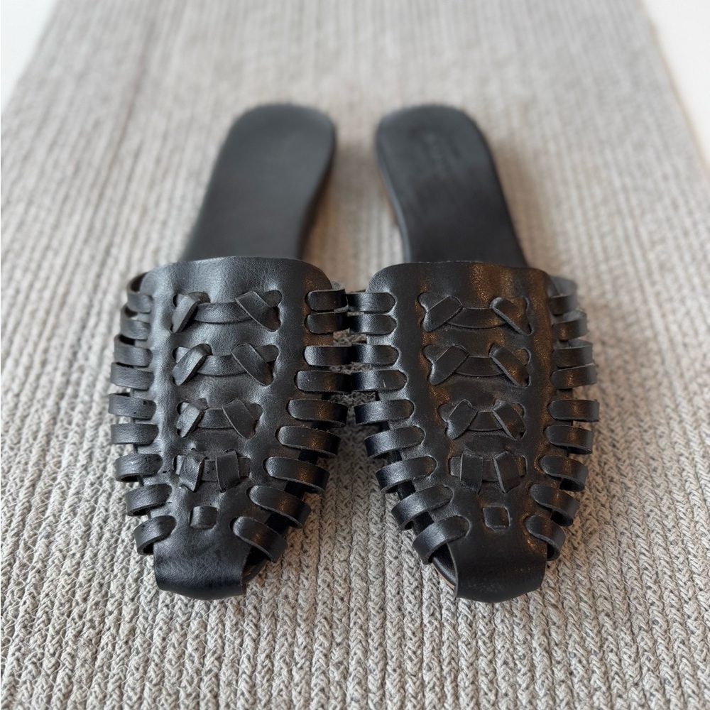 Old Navy Black Woven Pointed Toe Flats Mules Size 9